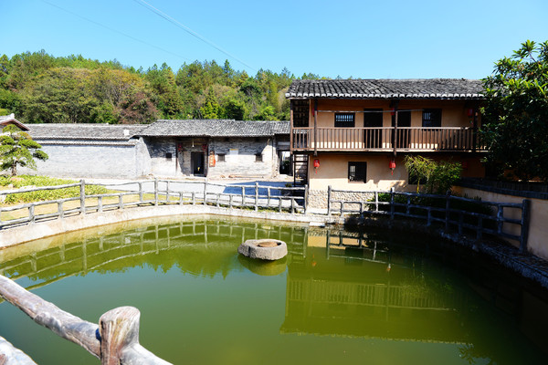全南石为土围屋介绍,客家土围楼图片