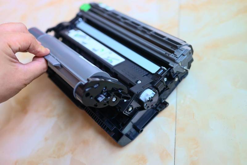 迷你激光打印机复印扫描一体机,激光喷墨到底哪种打印机省钱