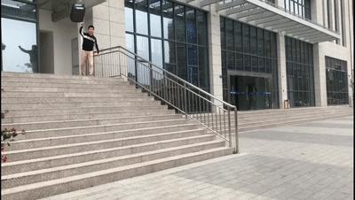 叮,你的开学行李箱已送达,请查收