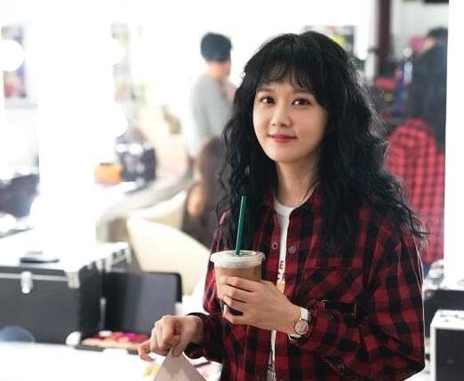 “刁蛮公主”张娜拉，献歌奥运，误谈圈钱被封杀，40岁想嫁中国