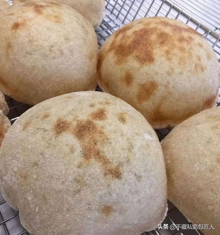 烤箱边上无岁月，六十五岁面包师的一年