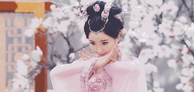 热巴古装舞蹈刘诗诗,热巴刘诗诗红毯展民族风韵