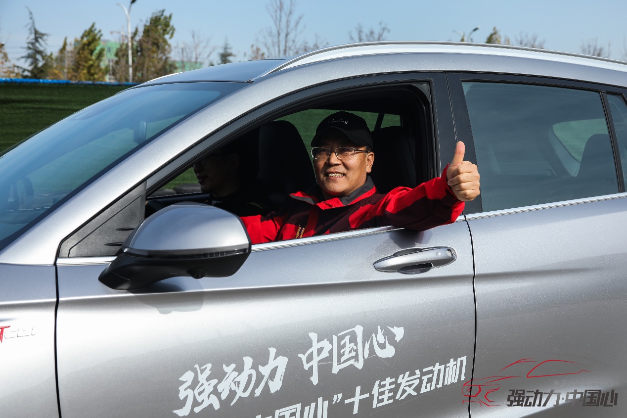 中国动力最强涡轴发动机,海马1.6t发动机对比ea211发动机