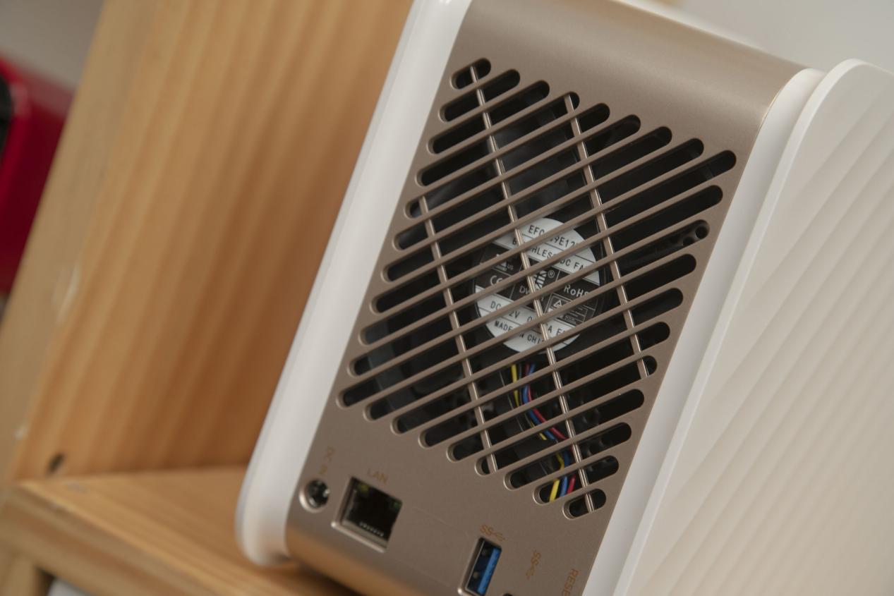 联想a1云存储对比海康,海康威视h200和联想个人云