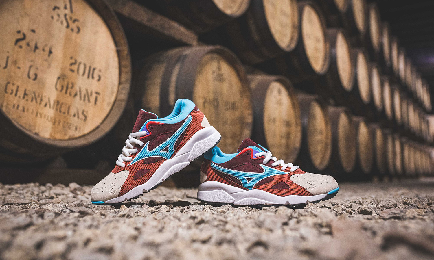 nikedunklow肯塔基配色实物图曝光,nikedunk肯塔基配色