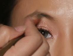 眉毛怎么画好看最简单的,初学眉毛怎么画才能根根分明