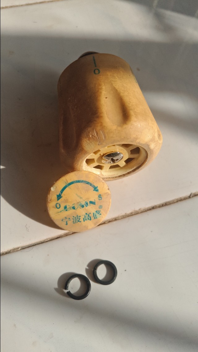 暖气片阀门维修,维修暖气片价格表