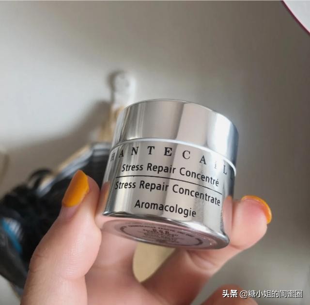 眼睛干涩有黑眼圈要用什么眼霜,眼睛干涩疲劳看电脑用什么眼药水