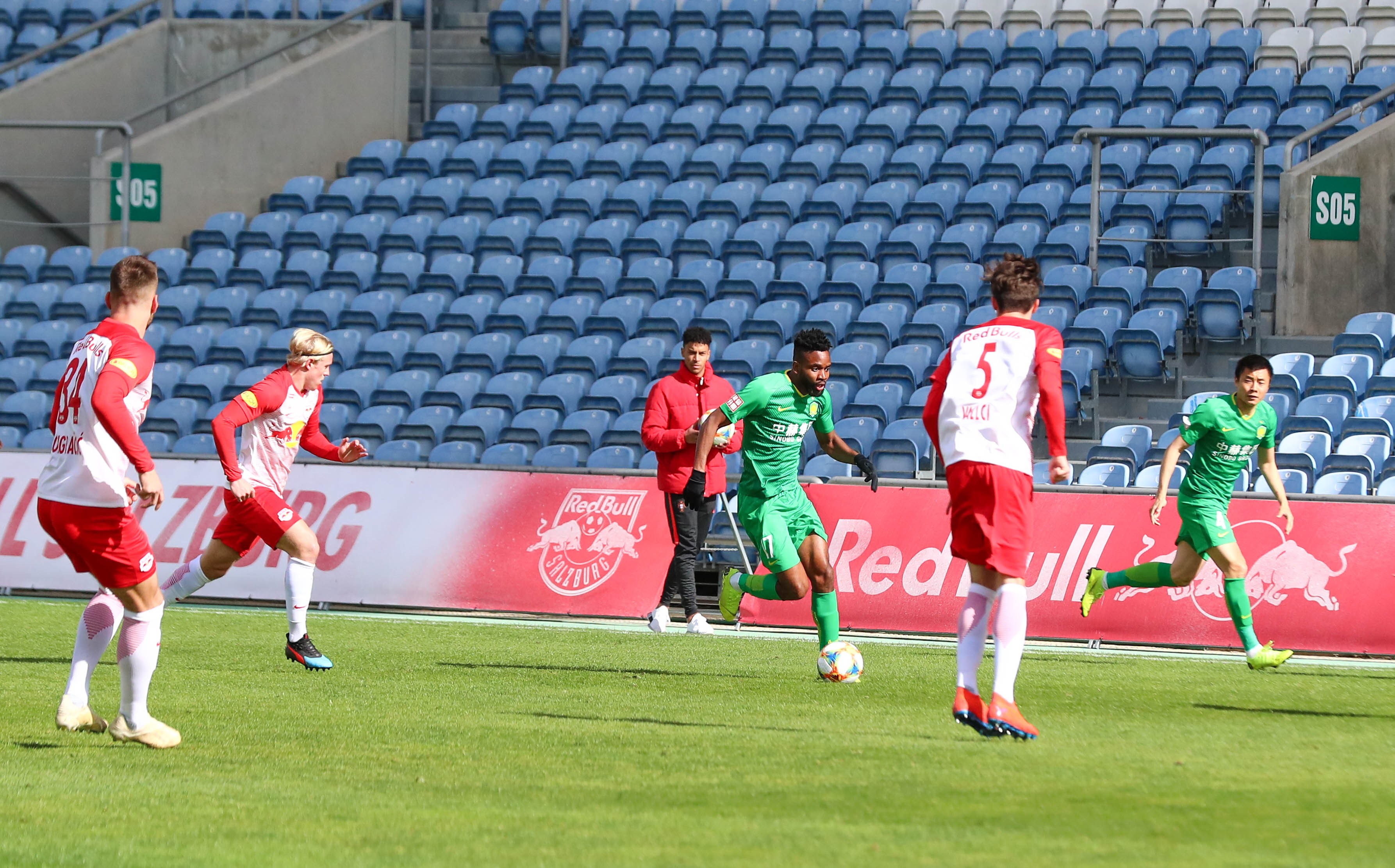 北京中赫国安跟阿根廷的比赛,中赫国安大西洋杯比赛