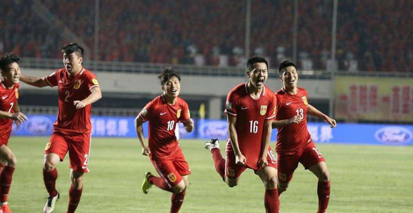 足协将有大动作中国足球弯道提速,足协对中国足球发展的作用