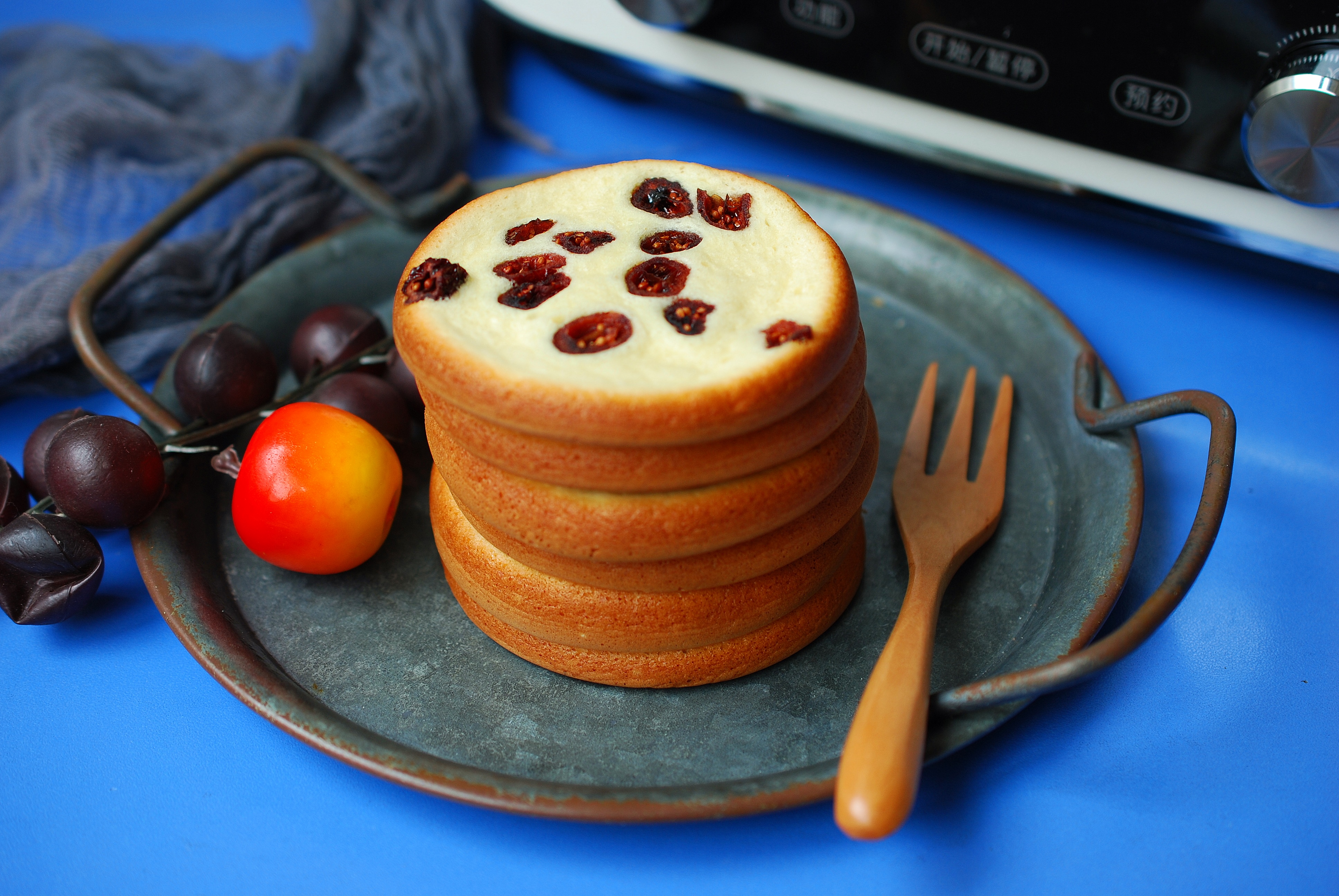 0糖0油0面粉的低卡蛋糕自制,用不粘锅做蛋糕最简单