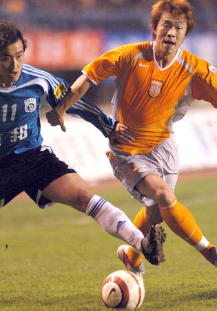 2005年武汉足球七连胜,中超深足3-0武汉长江终结五连败