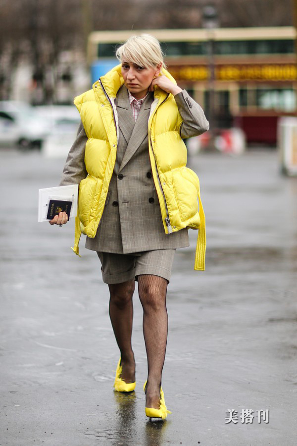 爆款高档羽绒马甲背心保暖不臃肿,羽绒背心保暖吗