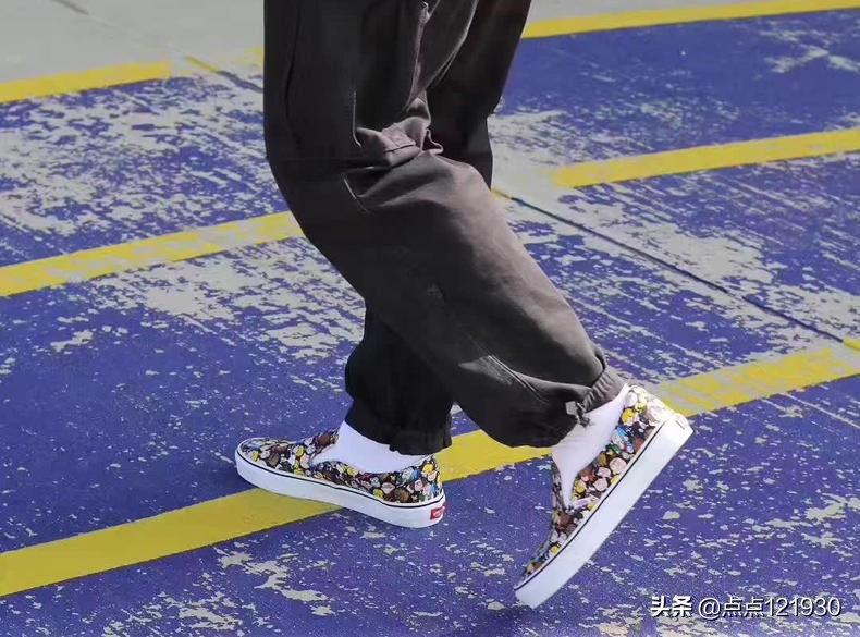 二次元nike动漫,二次元鞋子动漫