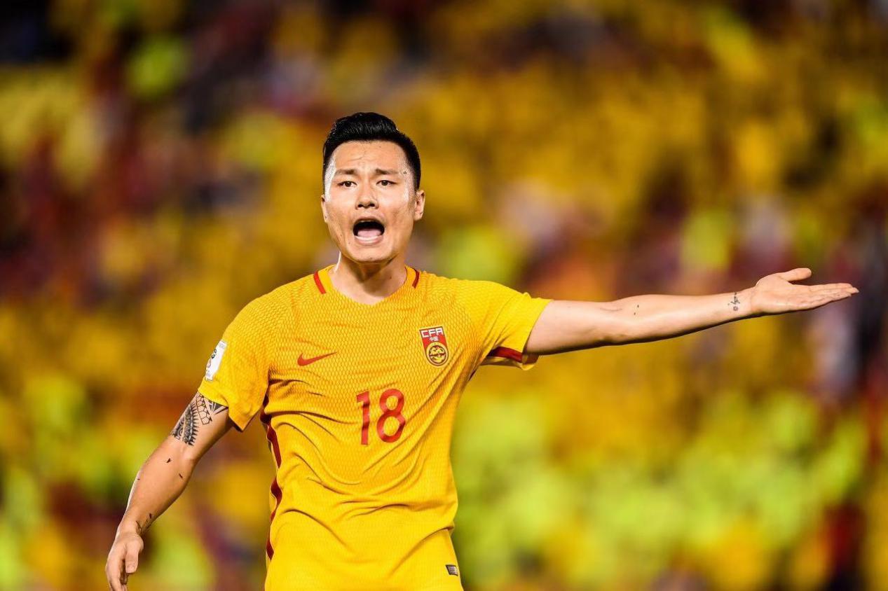 国家队百场五球郜林,国足近10年最好的门将