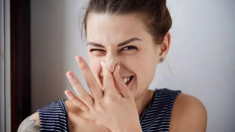 鼻孔被抠大了怎么恢复小窍门,怎么抠鼻孔不会把鼻翼抠大