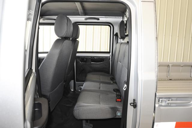 五菱小卡致富项目,创业神车五菱小卡