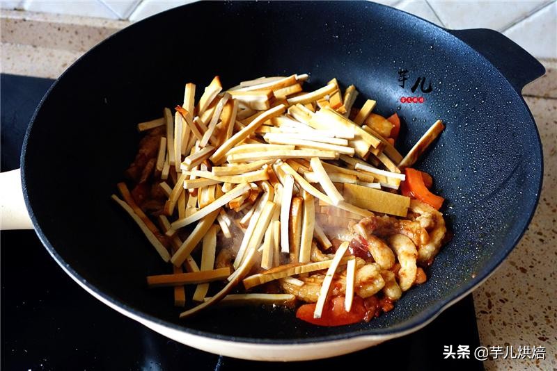豆干炒肉的做法不要辣椒,五香豆干怎么炒下饭