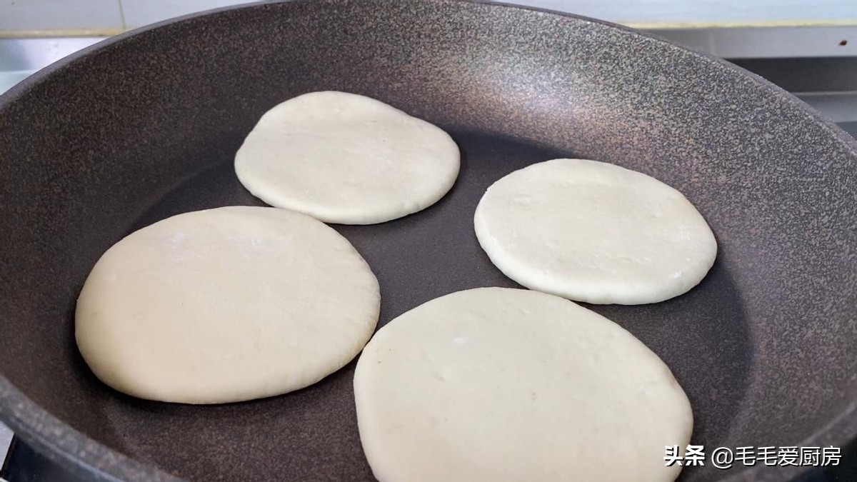 想吃烧饼在家做,想吃香酥烧饼不用排队