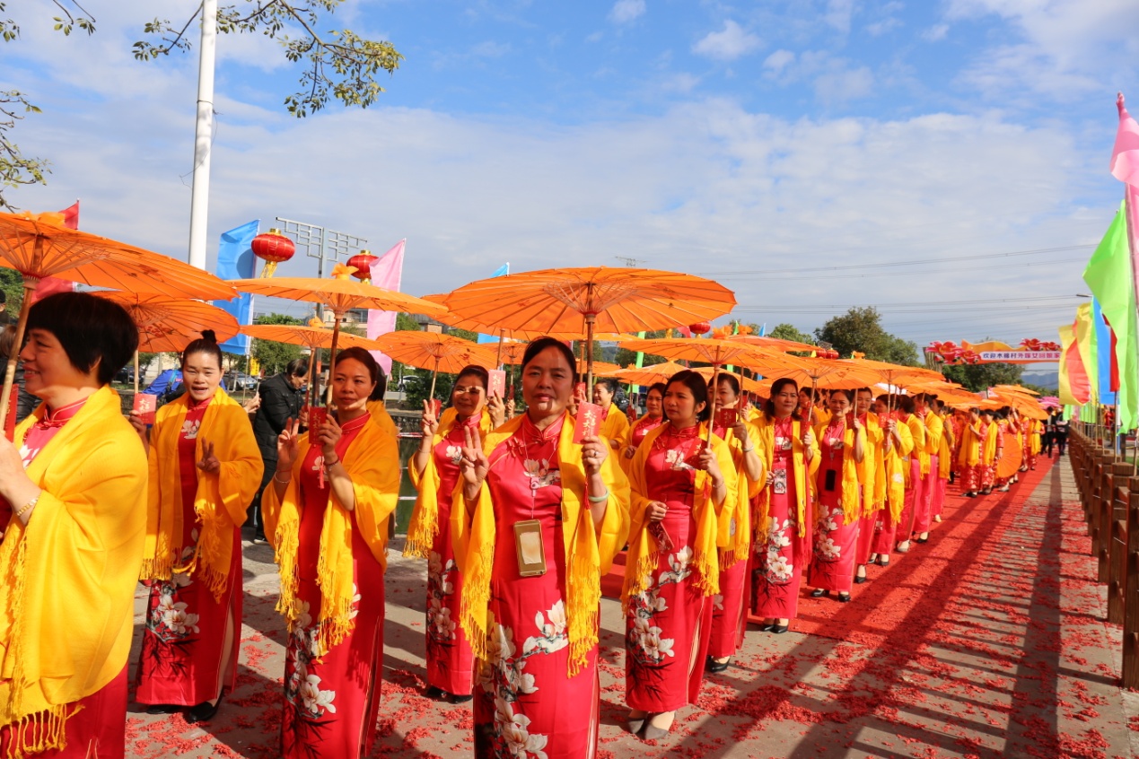 从化太平木棉外嫁女回娘家,木棉村外嫁女