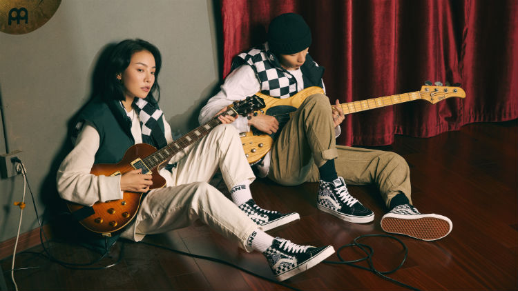 棋盘格女孩,棋盘格元素天生自带酷感