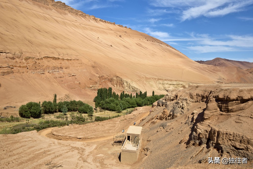 借助名著小说，火焰山的“热”，成了人们来吐鲁番的必游之地