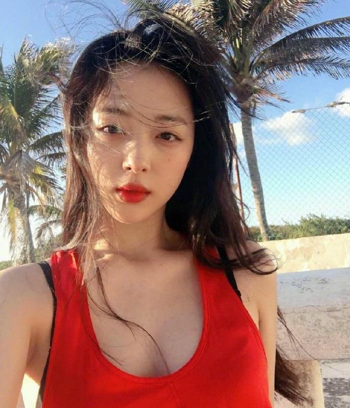 韩国女星雪莉最新消息,雪莉生前痛批韩国娱乐圈