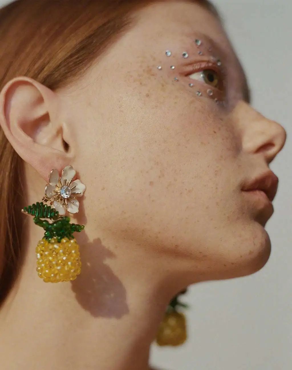 珍珠耳钉优雅永不过时,经典大方的耳钉