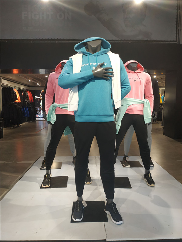 晋江鞋都安踏,福建晋江李宁安踏运动鞋