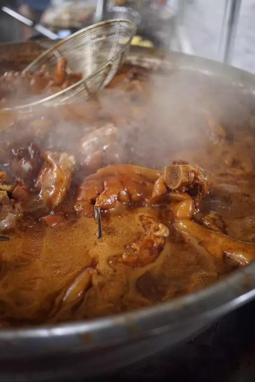 贵阳最好吃的糕粑稀饭,贵阳青岩古镇哪家糕粑稀饭正宗