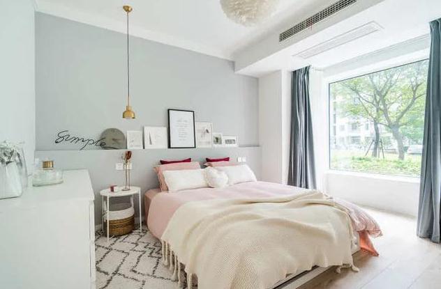 卧室床头背景墙怎么做最好,白色卧室乳胶漆床头背景墙视频