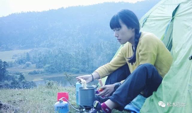 在一线城市买了房和车后想嘚瑟,三十万在一线城市搞定了房和车