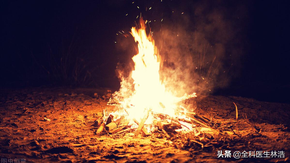 总是出汗，皮肤很爱出油，很可能是湿热体质！中医教你一招灭湿