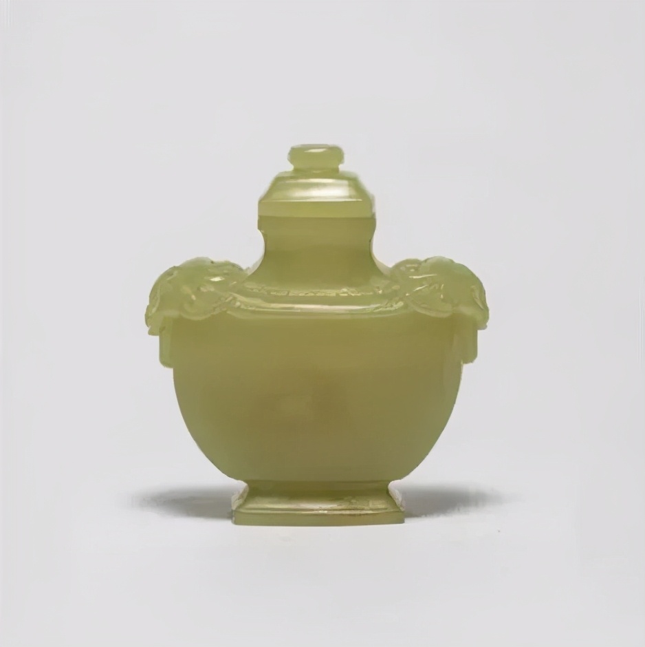 最贵的鼻烟壶价格 (十大最昂贵鼻烟壶排行)