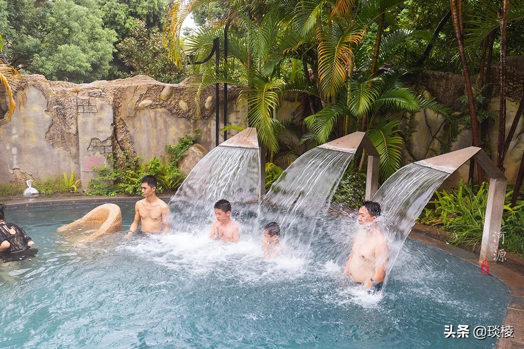 不用出国就能体验瑞士,不用出远门也能享受国际范的温泉