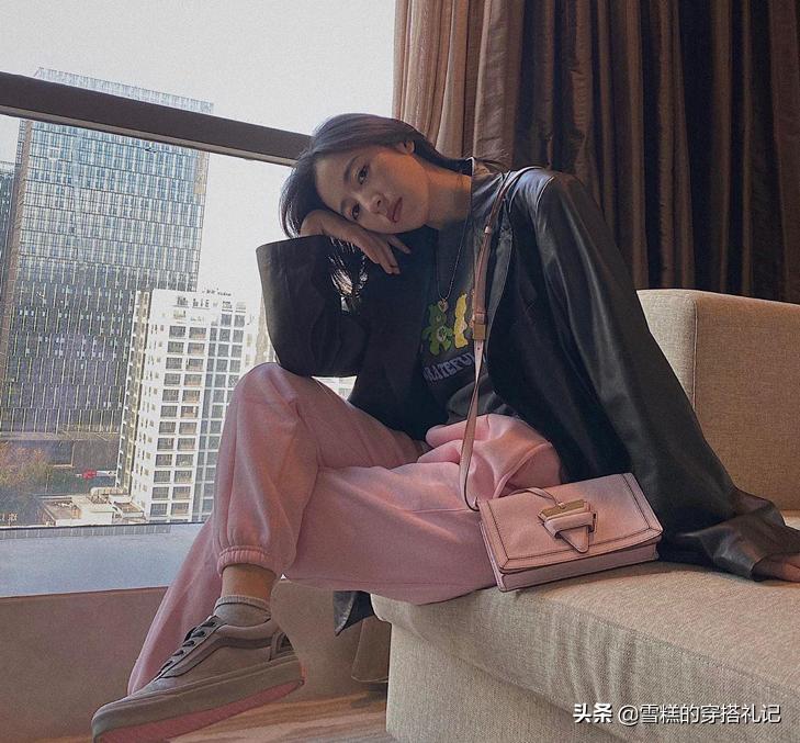 校服裤“太丑”不想穿？学会这3个技巧，让你分分钟爱上丑校服裤