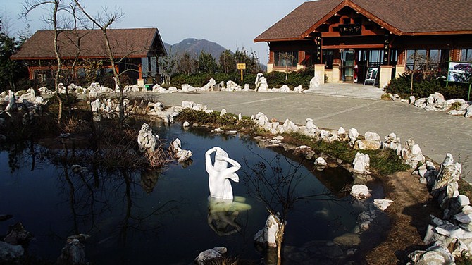 宜兴竹海山顶华南第一峰,宜兴华东第一竹海