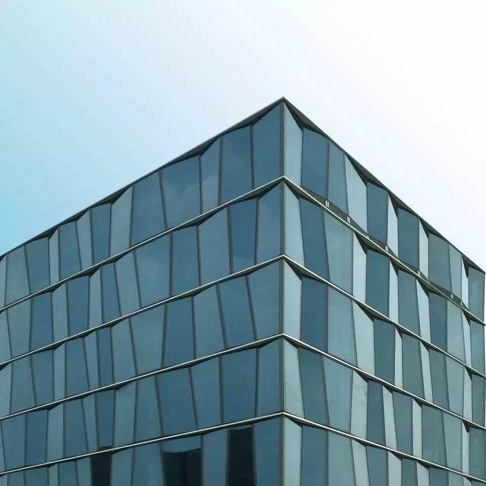 网友吐槽国内十大丑建筑,被人吐槽的中国建筑