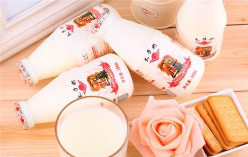 90后童年回忆一块钱的饮料,童年回忆五毛钱一包的饮料