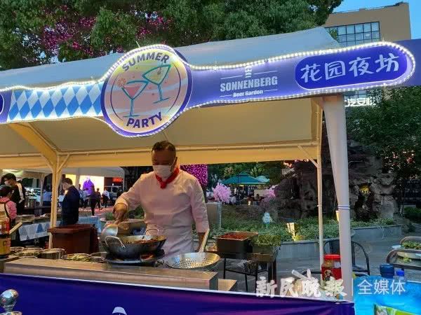 品美食、撸串、逛商场，上海“夜经济”烟火气回来了！