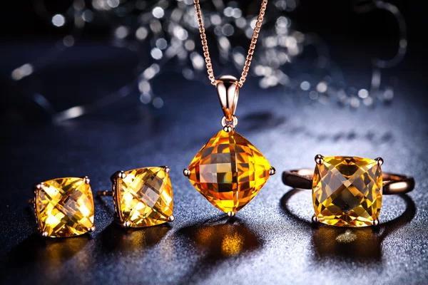 十二生肖2023佩戴什么饰品,2020年十二生肖佩戴饰品