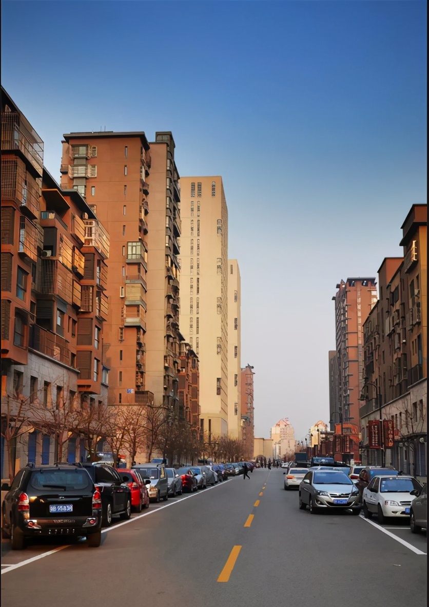 唐山凤凰世嘉二手房,唐山凤凰世嘉15000一平值得买吗