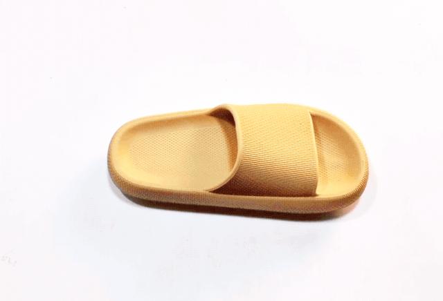 走在“云端上”的拖鞋，震撼脚丫的棉花级触感，一秒解压超柔软