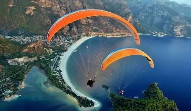 国内十大滑翔伞胜地排名,世界上十大滑翔伞