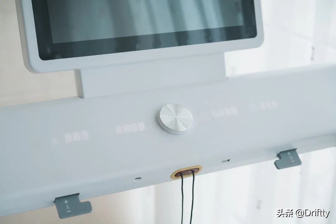 赤兔跑步机-私教追剧两不误｜告别枯燥健身方式「深度体验评测」