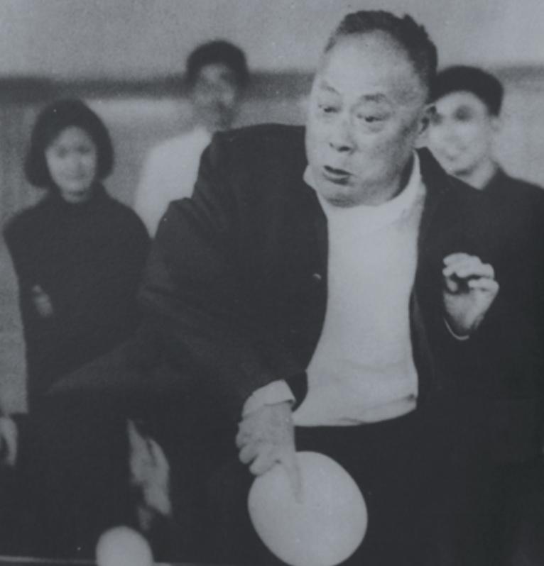 伟人足球情结:毛*东泽**踢门将,陈毅踢中锋,贺龙打造亚洲足球劲旅