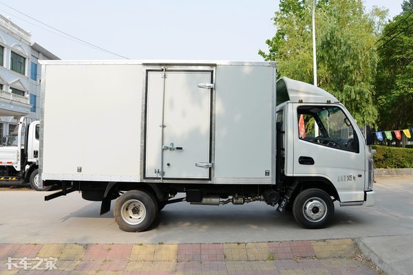 城镇创业利器，凯马K14.2米载货车性价比真高