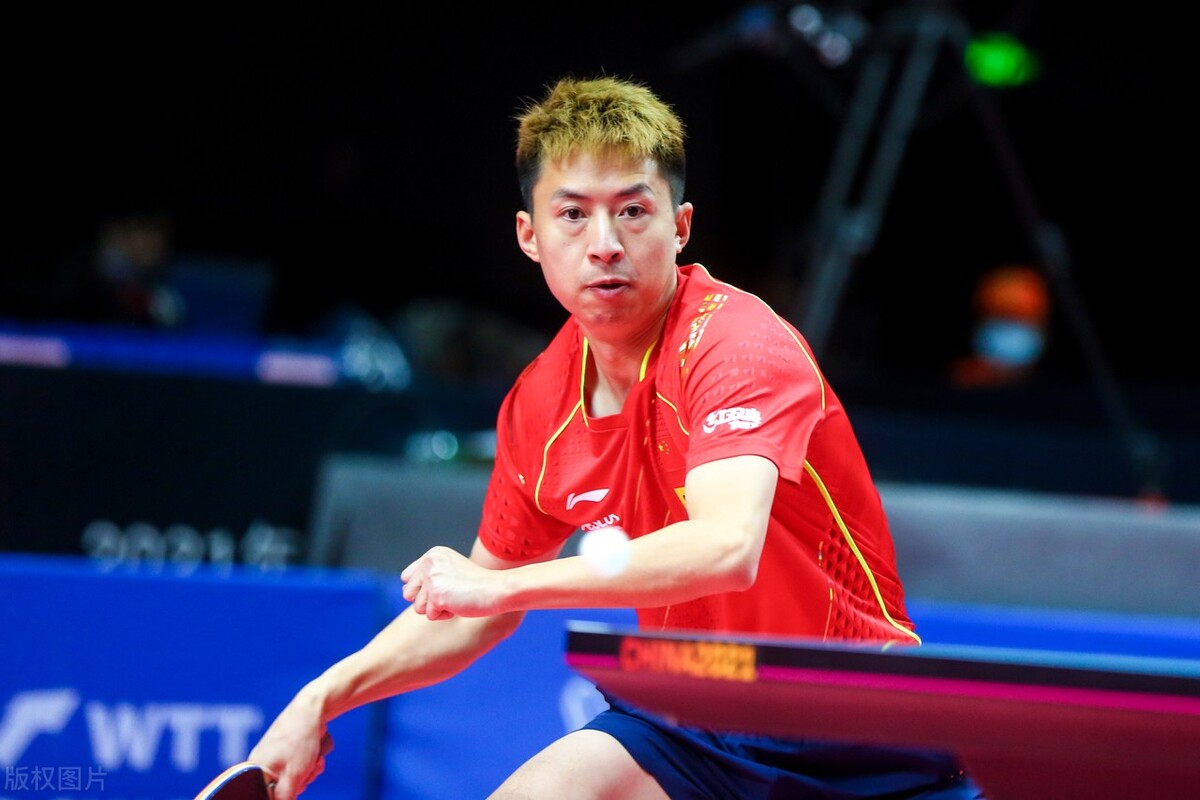 乒乓球方博世界冠军抖音号,乒乓直播间方博