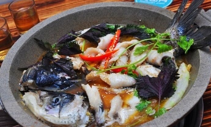 正宗石锅鱼做法教程及配方,正宗石锅鱼做法和配方视频