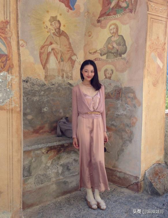 劳斯莱斯请“网红”夫妻,劳斯莱斯请了两个网红是谁